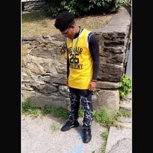 Meet your Posher, Justin